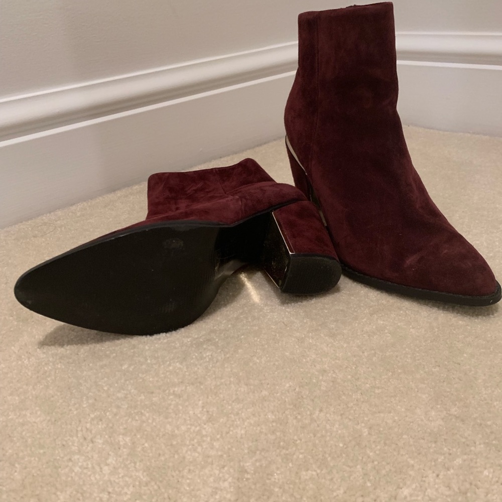 ALDO Booties - Picture 2 of 4